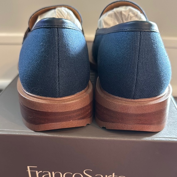 NIB Franco Sarto Edith Blue Penny Loafers Flats 9.5 or 9 see notes - Picture 2 of 7